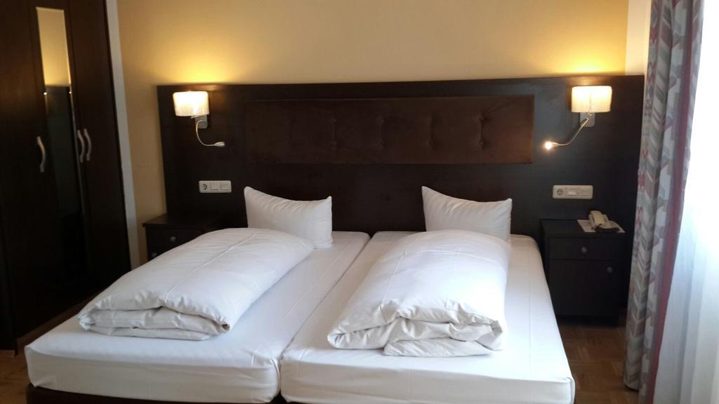 Hotel Starkenburger Hof Heppenheim  Buitenkant foto